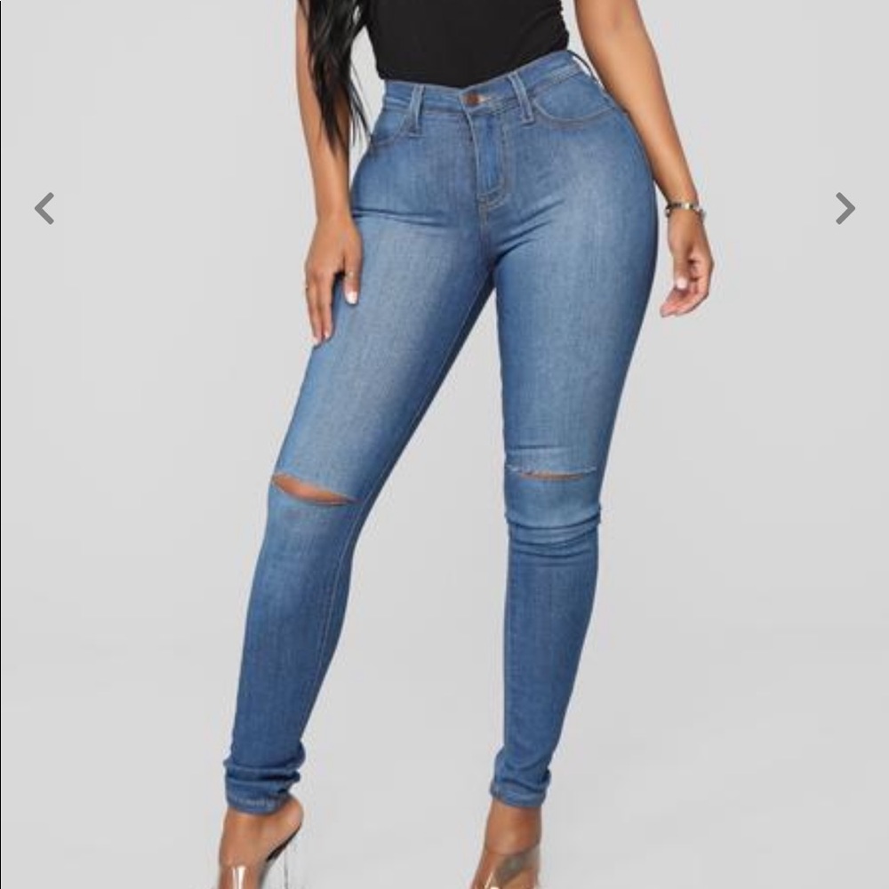 Mid rise jeans